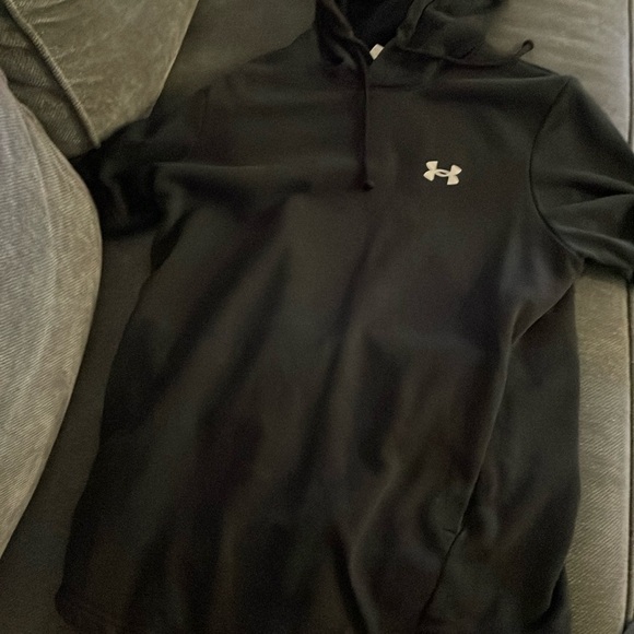 Puma gym sweatshirt with short sleeves size medium - Picture 1 of 1